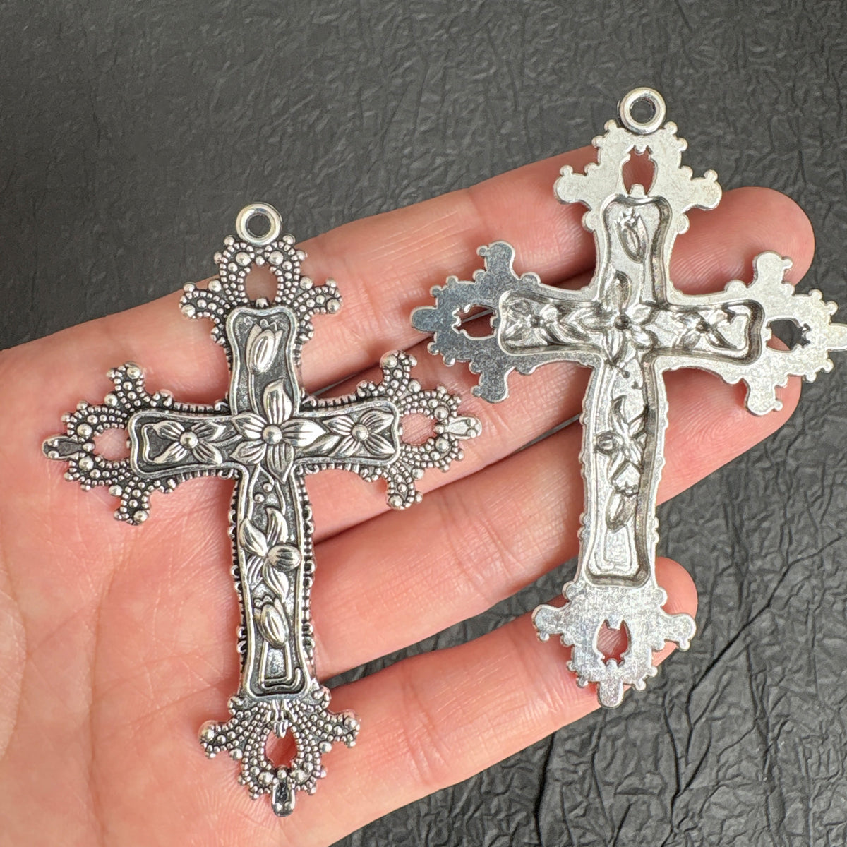 4PCS Vintage Flower Cross Charm Pendants, 3 Tone Bronze Black Silver, Ornate Religious Crucifix for DIY Rosary & Necklace Making