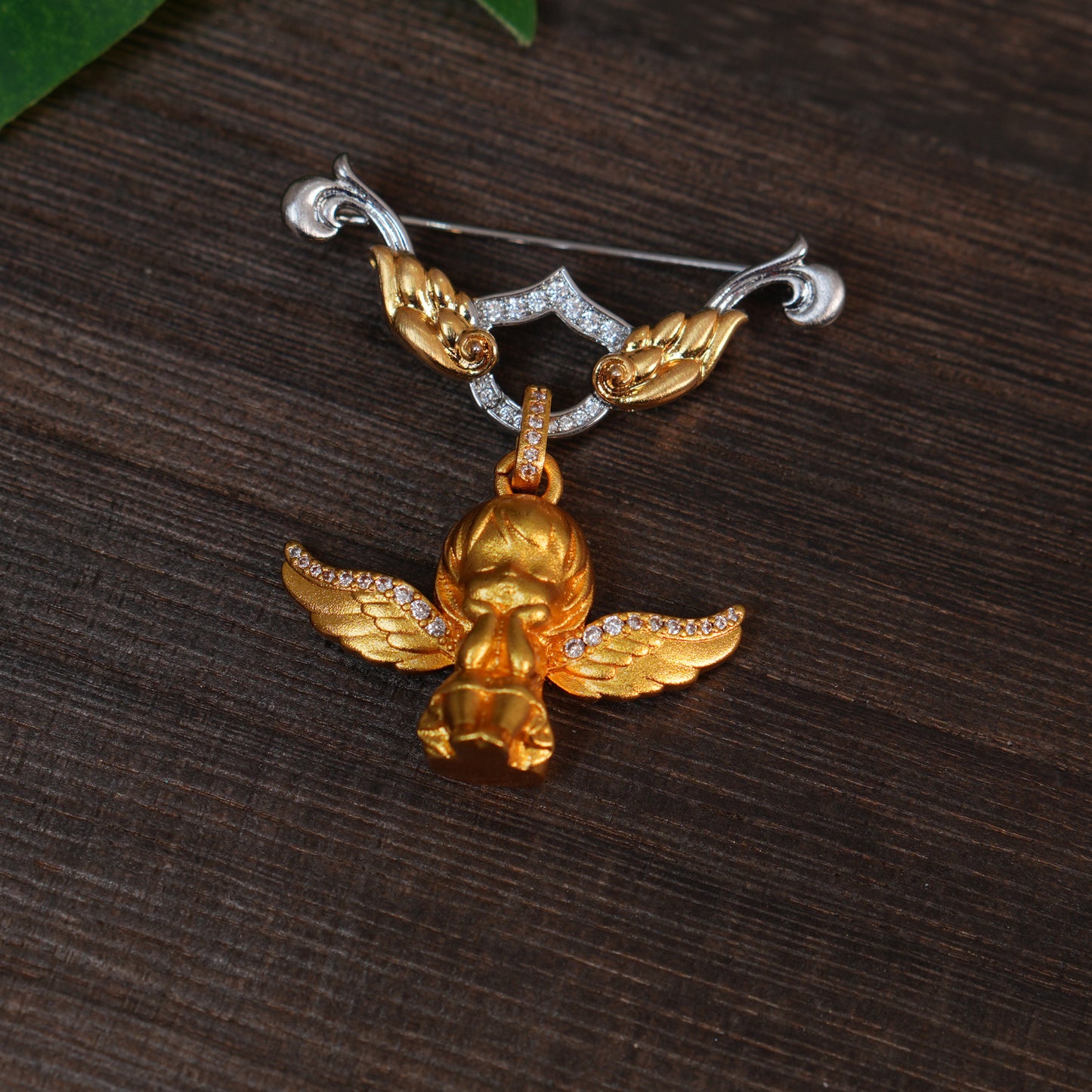 Vintage Angel Brooch:Retro Gold Silver Angel Wings Pin Jewelry