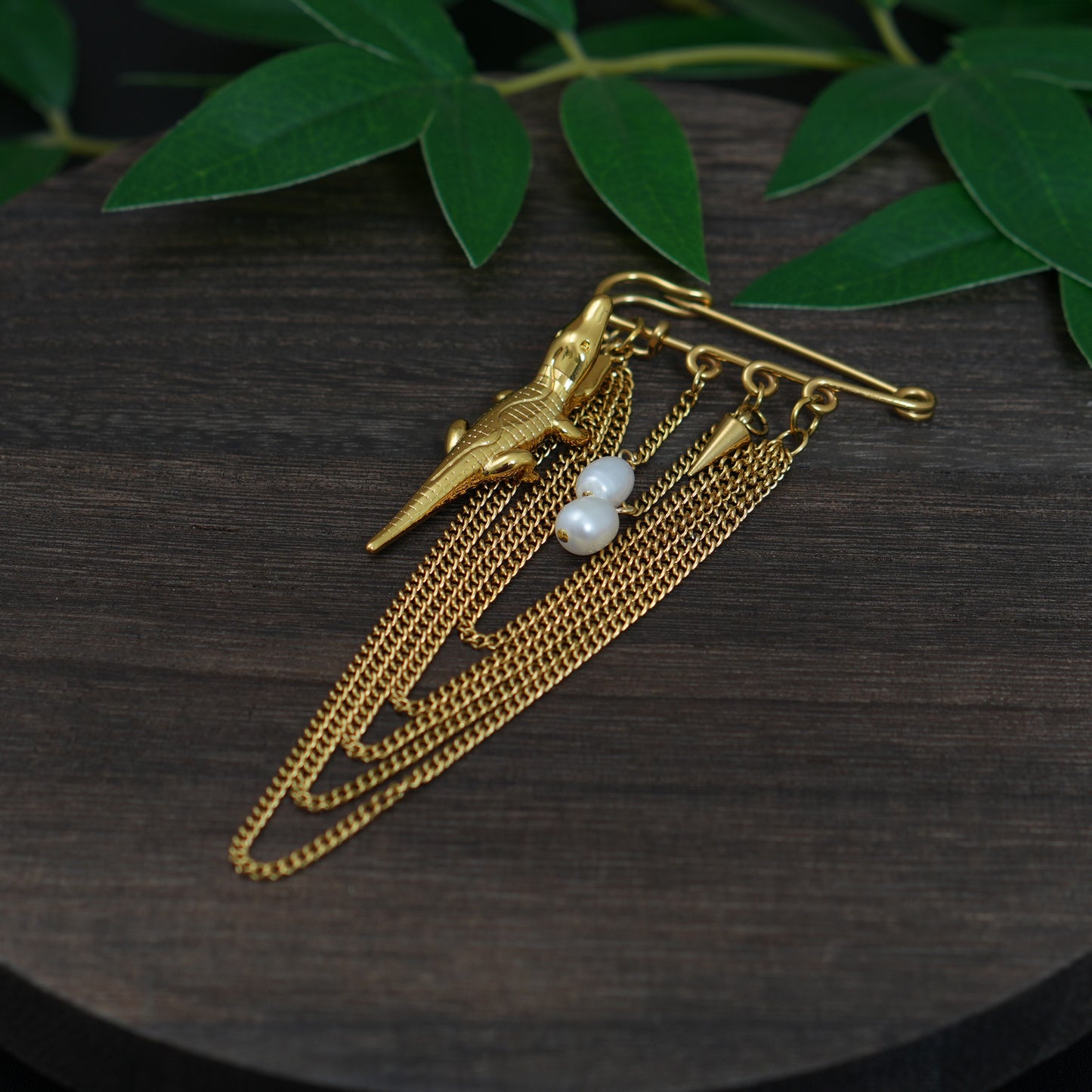 Gold Crocodile Brooch with Pearls, Vintage Alligator Pin with Chains
