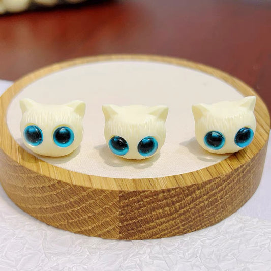 16*19mm Ivory Nut Blue-Eyed Cat Head Bead, Hand-Carved Tagua Spacer Bead, DIY Mala Bracelet Accessory, Natural Vegetable Ivory Jewelry Finding