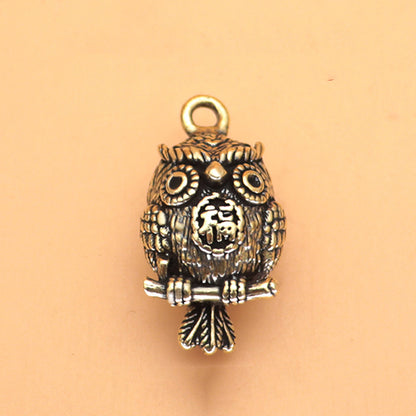 Vintage Brass Owl Pendant, Retro Bird Charm, Antique Brass Animal Decor, DIY Jewelry Pendant, Keychain or Home Decoration Accessory