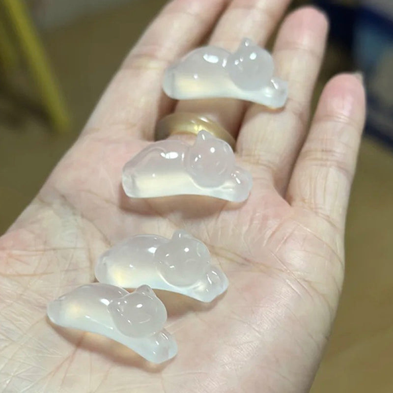 - Cute Natural White Ice Agate Lying Cat Charm - Agate Kitty Jewelry Accessory