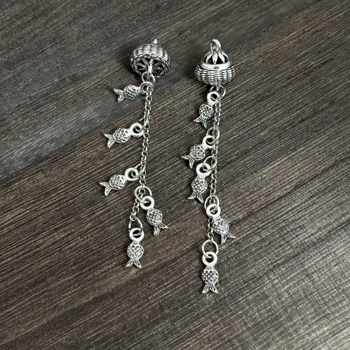 2PCS Vintage Silver Fish Basket Tassel Pendant – Lucky Fish Charm for DIY Jewelry & Earrings