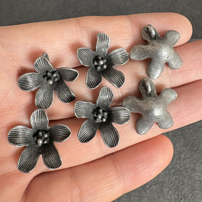 6PCS Vintage Lily Flower Pendants - Handmade Boho Floral Charm