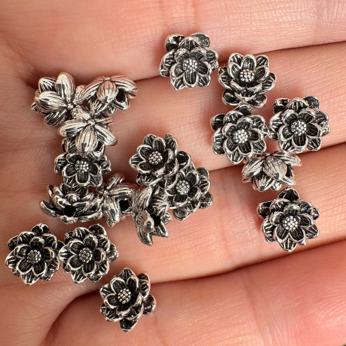 30PCS 8mm Vintage Silver Lotus Flower Beads, Antique Silver Spacer Beads For Jewelry Making