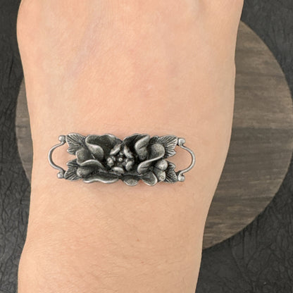 2PCS Antique Bronze Double Loop Lotus, Camellia, and Rose Flower Connector, Vintage Floral Bracelet Charm