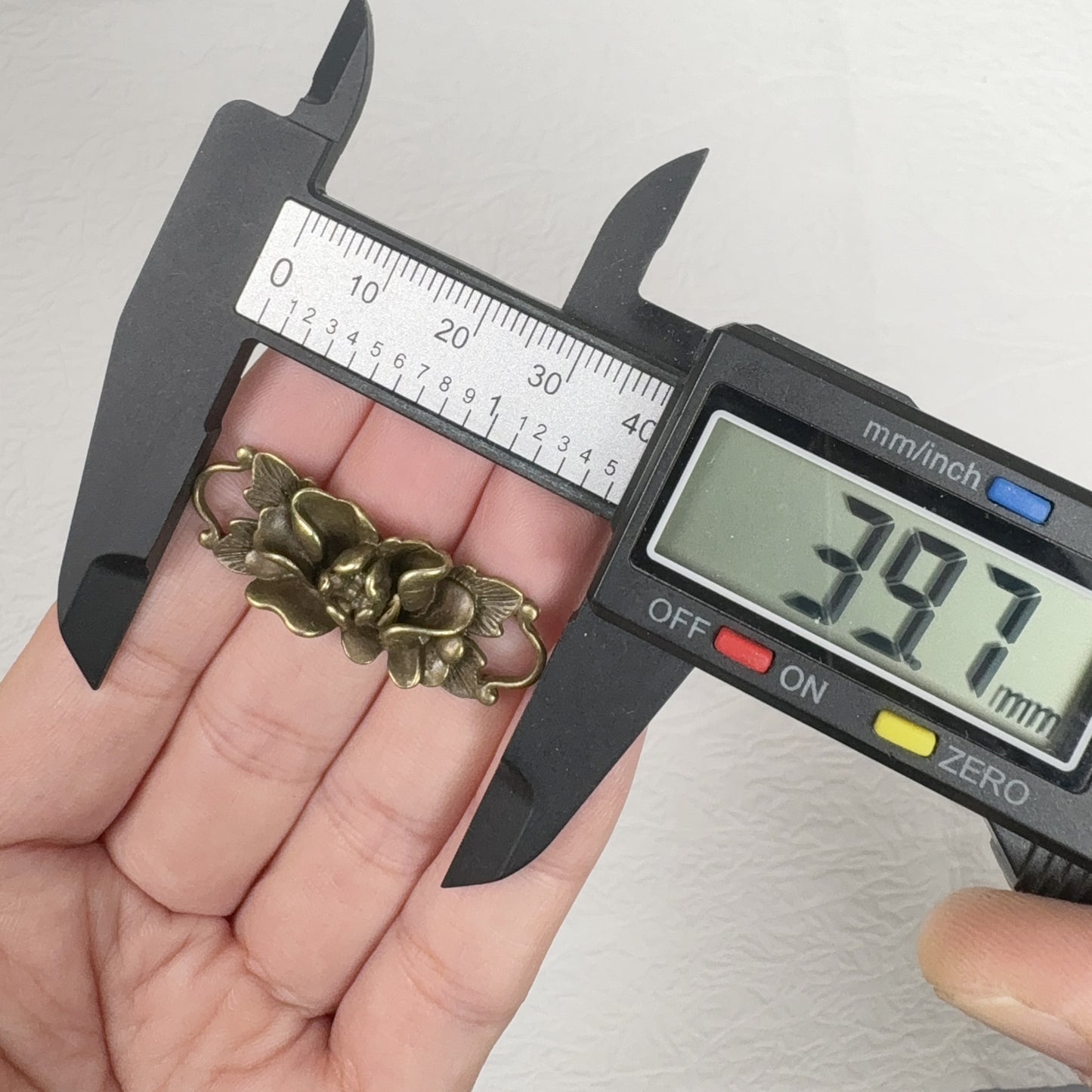 2PCS Antique Bronze Double Loop Lotus, Camellia, and Rose Flower Connector, Vintage Floral Bracelet Charm