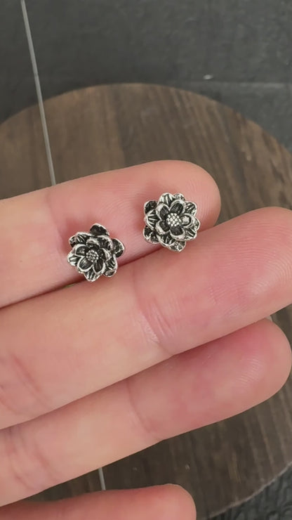 30PCS 8mm Vintage Silver Lotus Flower Beads, Antique Silver Spacer Beads For Jewelry Making
