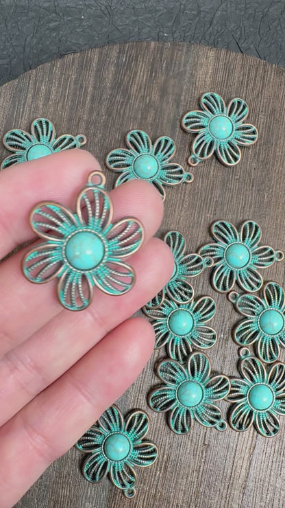 4PCS Boho Flower Pendants, Vintage Patina Turquoise Charm
