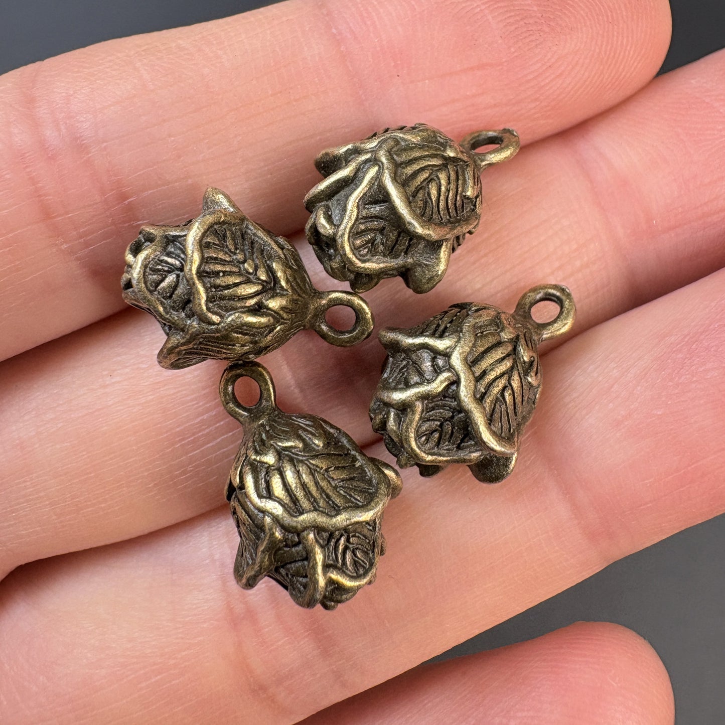 10PCS Vintage Antique Bronze 3D Rose Charms, Floral Jewelry Findings, DIY Necklace Pendant